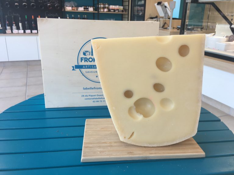 2) Fromage Vache Emmental
