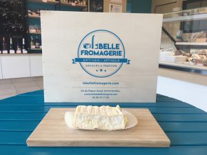 4) Fromage Brebis 5 Lingot