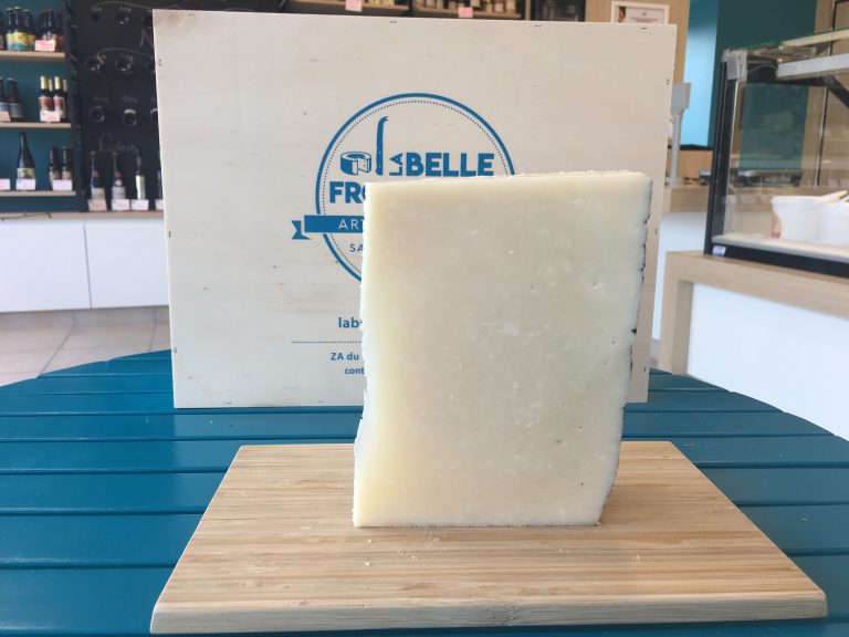 4) Fromage Brebis 9 Pecorino Romano